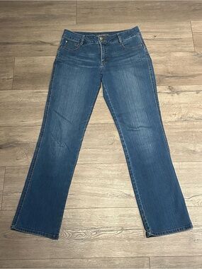 Denver Hayes Women’s Mid Rise Straight Leg Jeans